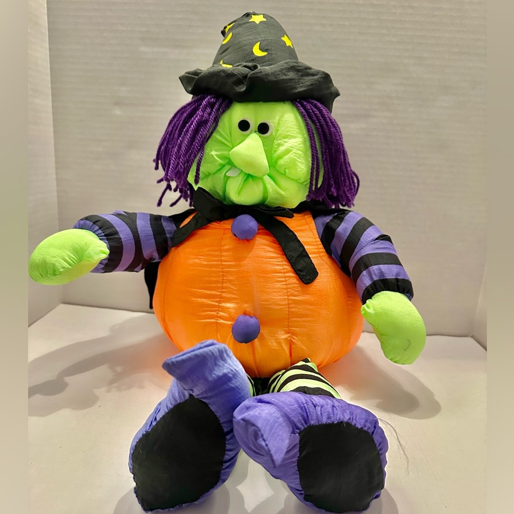 Vintage Stuffins Nylon Witch Halloween Stuffed Toy Plush Glows in Black Light